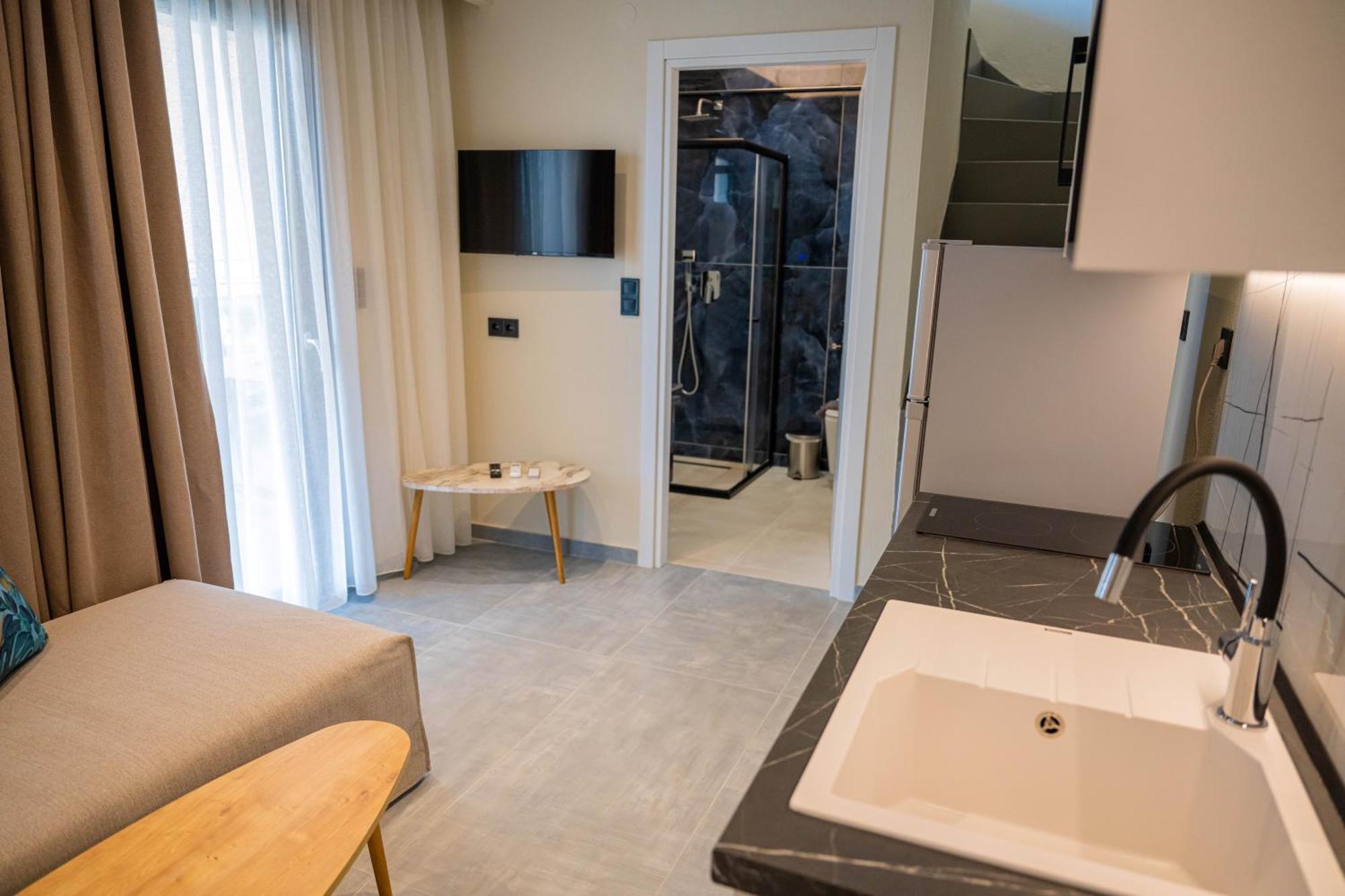Fay Suites Flogita Zewnętrze zdjęcie